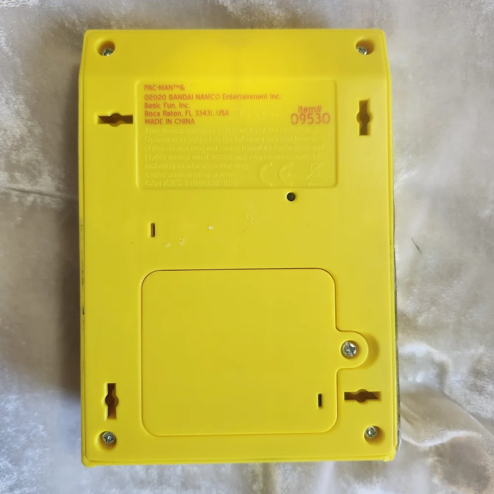 Retro Handheld Arcade Game - Yellow